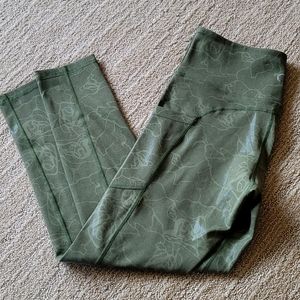 Zyia olive maze leggings
